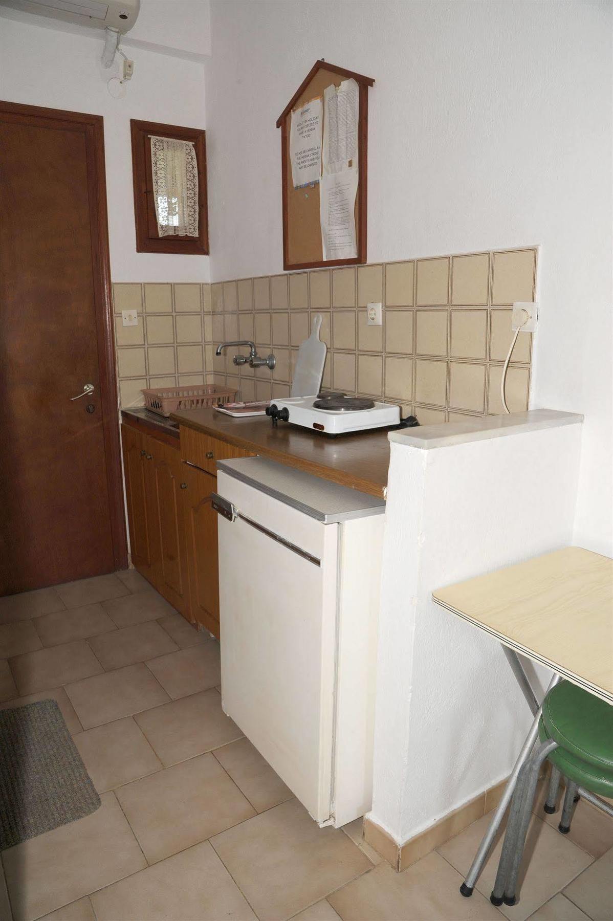 Captains Studios & Apartments Kávos Екстериор снимка