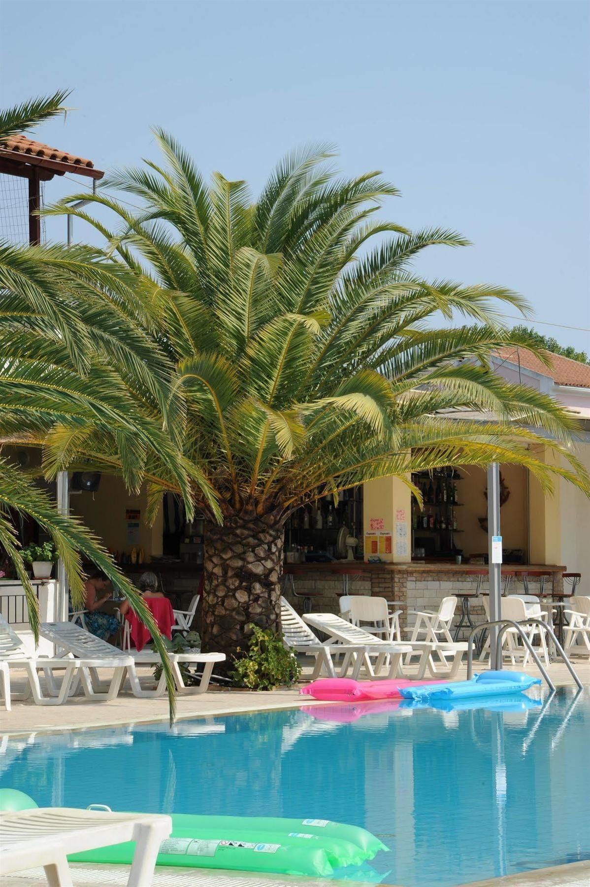 Captains Studios & Apartments Kávos Екстериор снимка